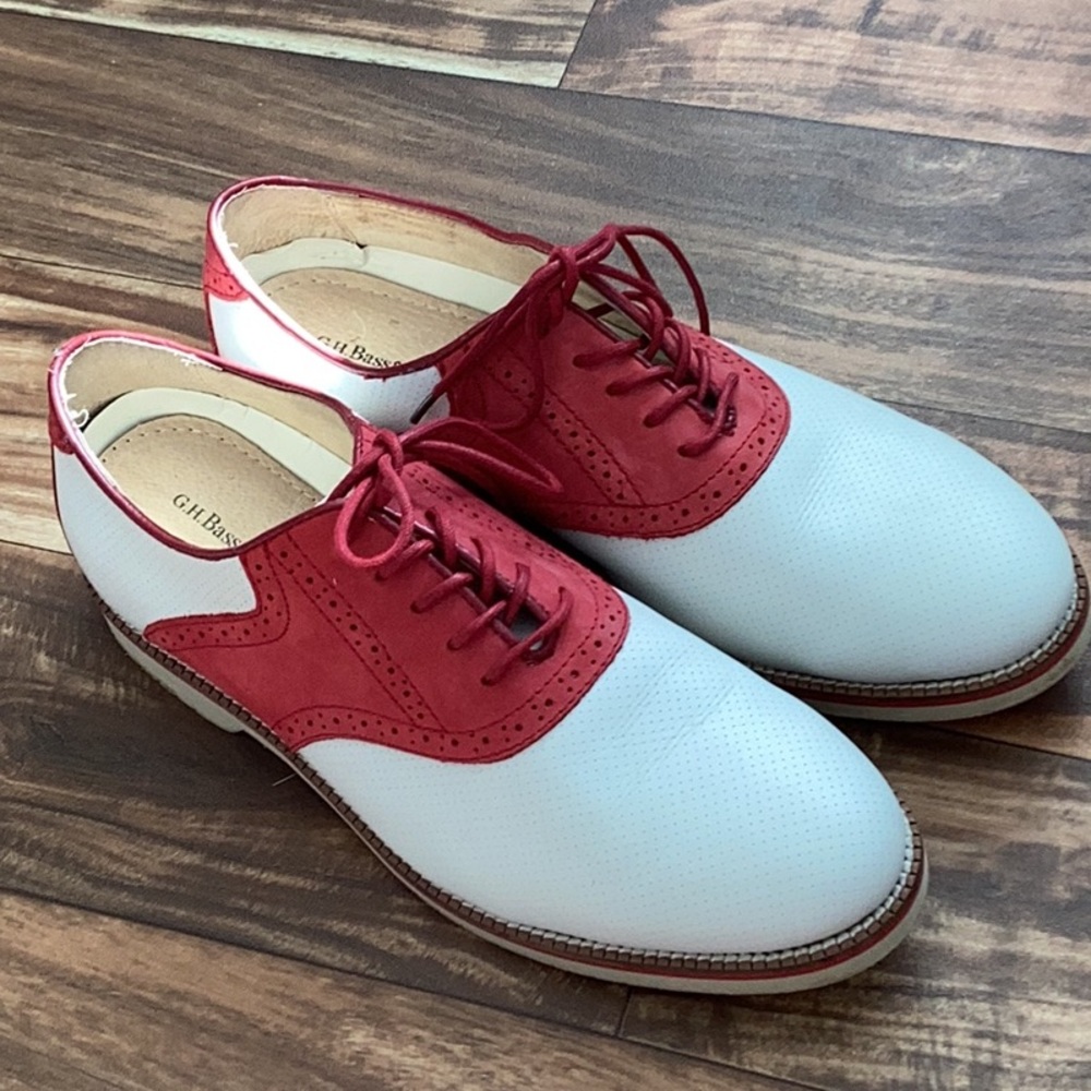 G.H. Bass & Co. Shoes - Picture 3 of 3